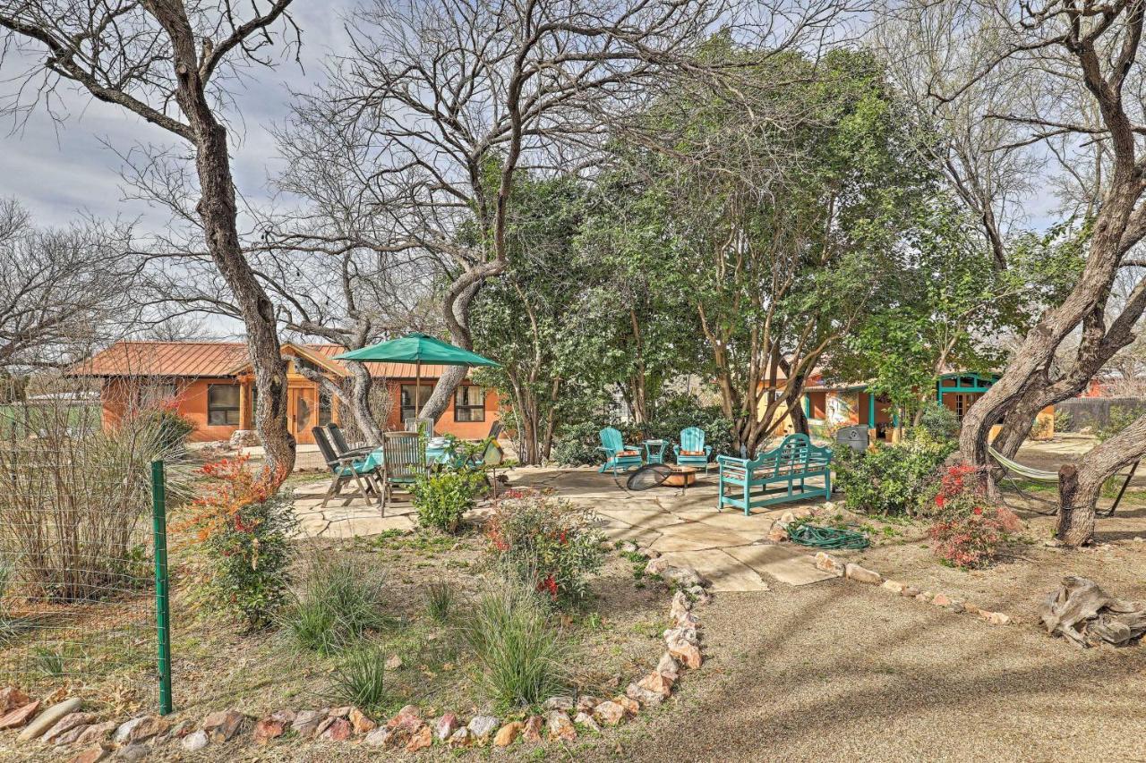 Casa Paloma 1 - Artsy Studio With Hot Tub Access! Patagonia Εξωτερικό φωτογραφία